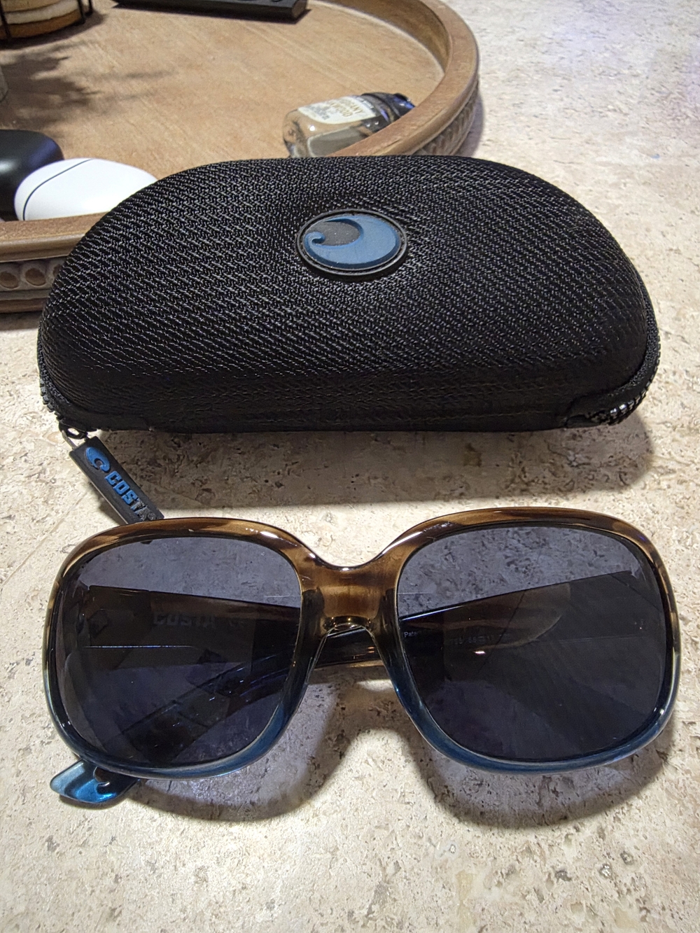 Costa Del Mar 580P Polarized Sunglasses – Brown/Blue Ombre Frame | Minor Wear